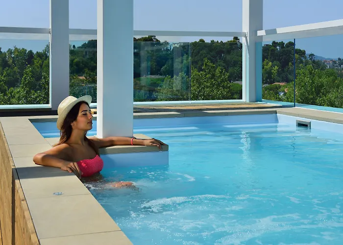 Embassy & Hotell Cattolica