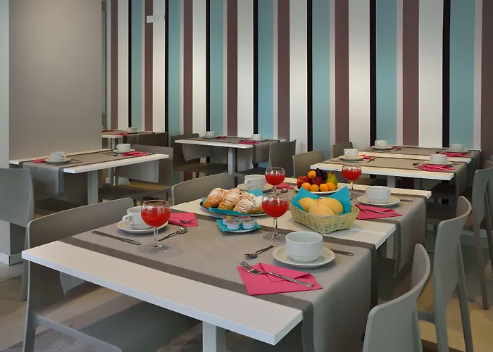 Embassy & Hotell Cattolica