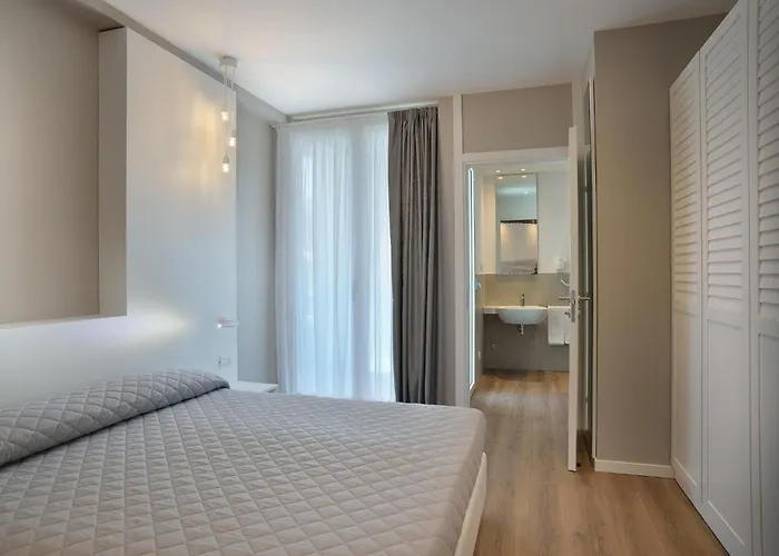 Hotell Embassy &