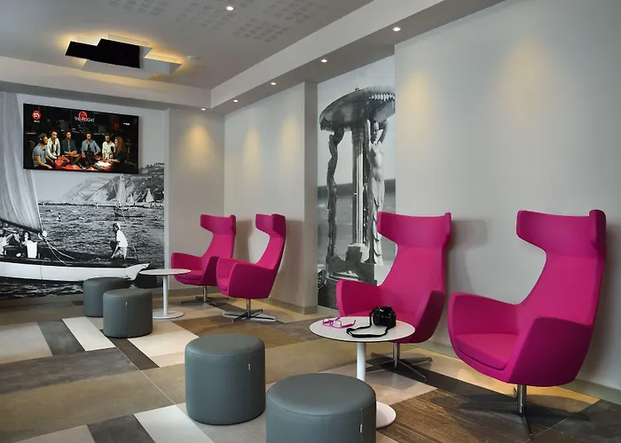 Embassy & 3* Cattolica