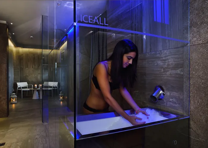 Hotell Embassy &